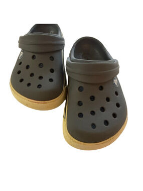 Baby Crocs Gray & Beige Classic Clogs Size 6